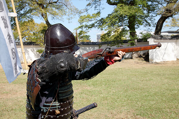 日本人は「火縄銃」で、初めてネジを見る