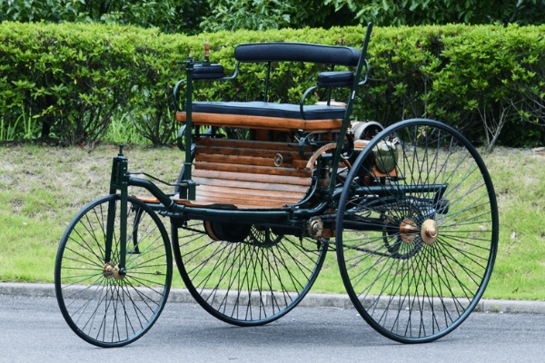 自転車の製造開始